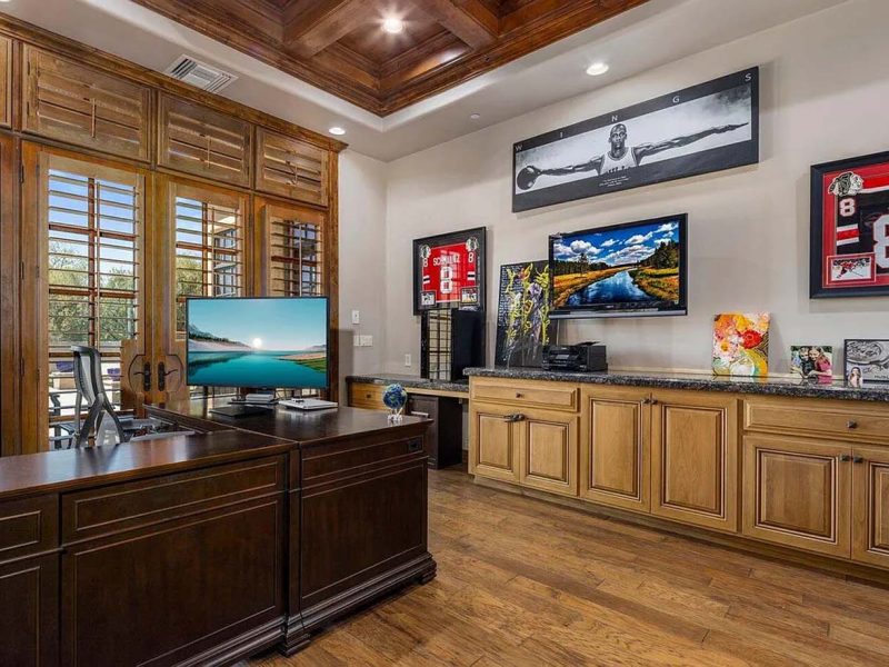 c03e8dcc75a0b7871421d1a54a2e9a15-uncropped_scaled_within_1536_1152